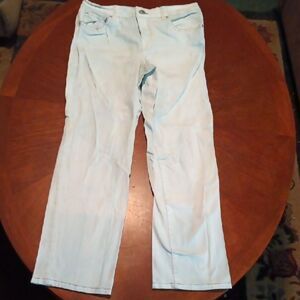 Bandolino Light Blue Jeans